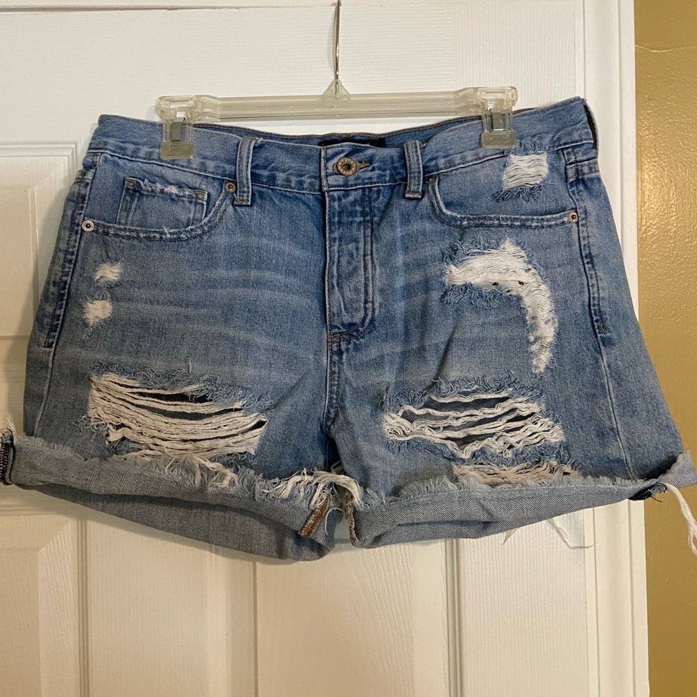 Lucky Brand distressed boyfriend shorts